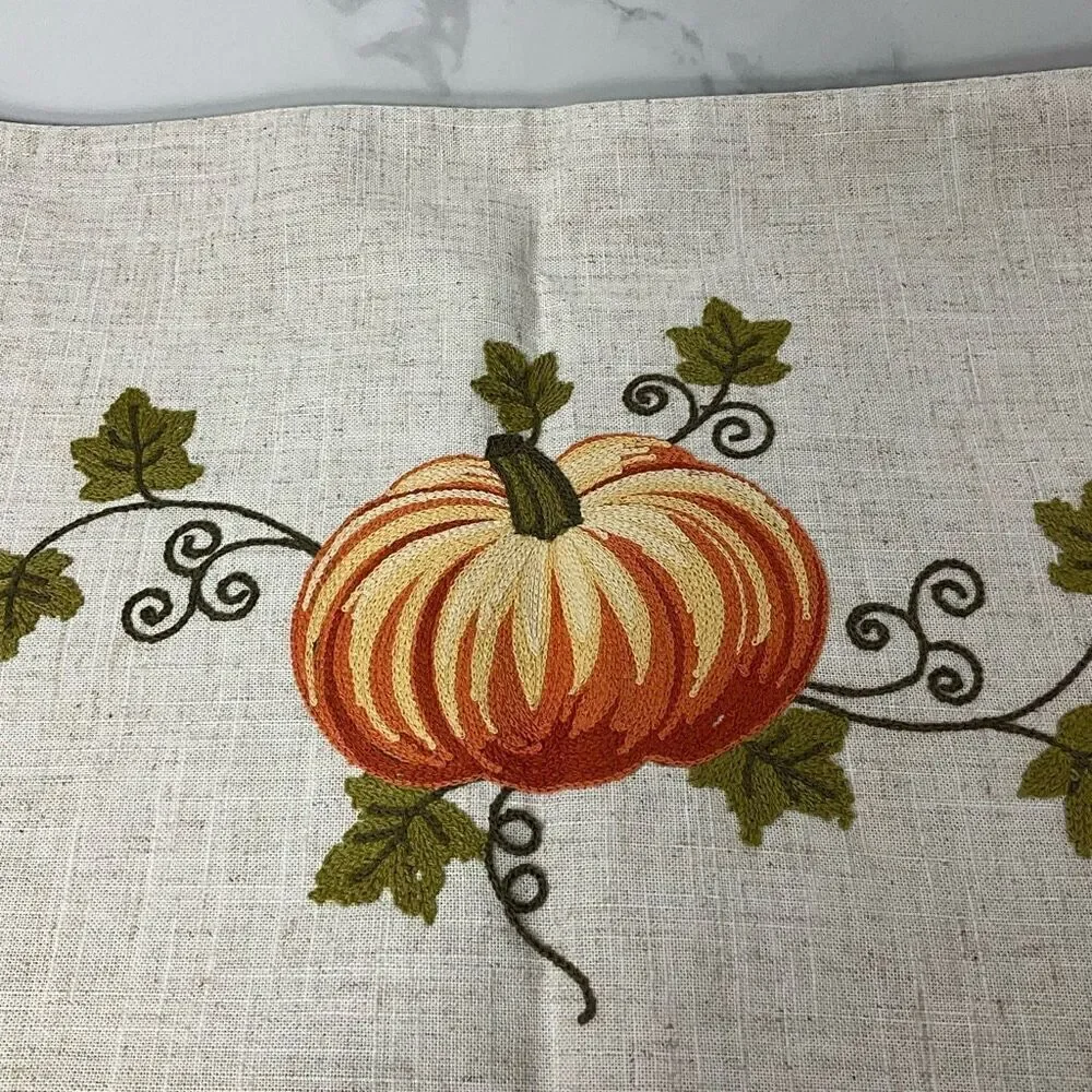 INSPIRED TREASURES Pumpkin Embroidered Table Runner
